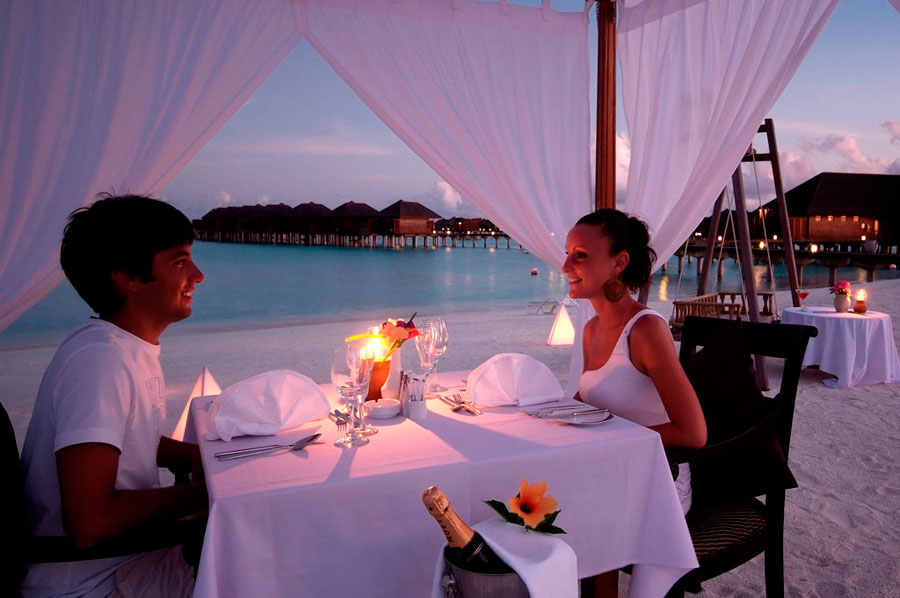 Cena romántica Resort Olhuveli Beach & Spa - Maldivas