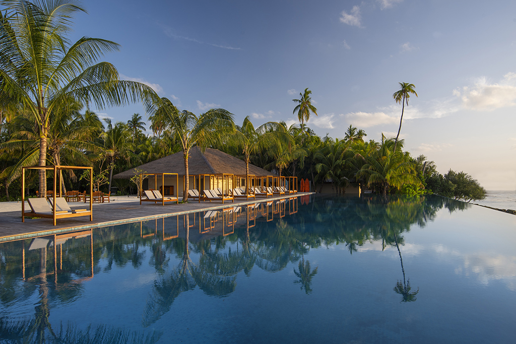 The Residence at Dhigurah - piscina