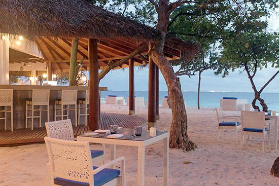 Bar75, beach bar de Malahini Kuda Bandos