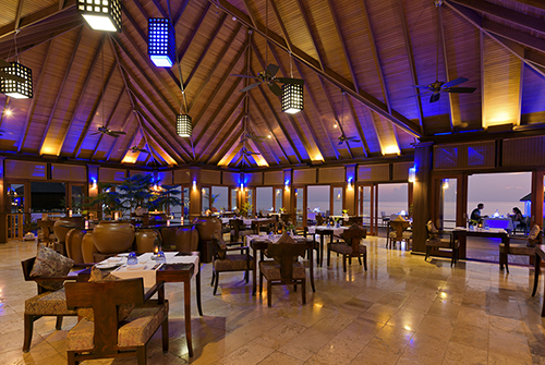 Restaurante Four Spices de Olhuveli Beach & Spa