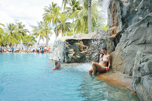 Piscina principal de Sun Island Resort and Spa