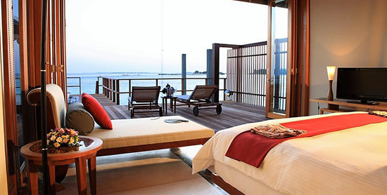 Interior de la Water Villa del Paradise Island Resort & Spa