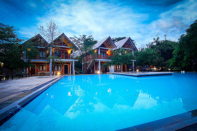 Sigiriya - Elephas Resort